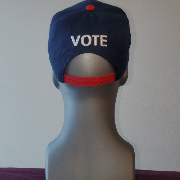 "VOTE KANYE 2020" Snapback from C&S *RARE* - Picture 4 of 7